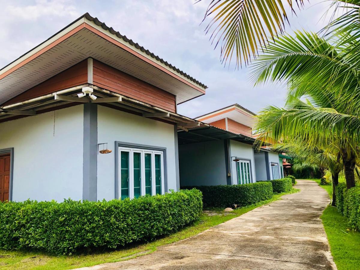 Lamphurai Riverside Resort And Spa Trat Exterior photo