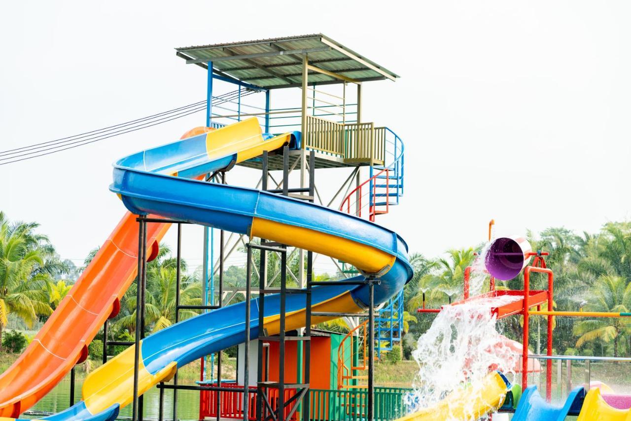 Lamphurai Riverside Resort And Spa Trat Exterior photo