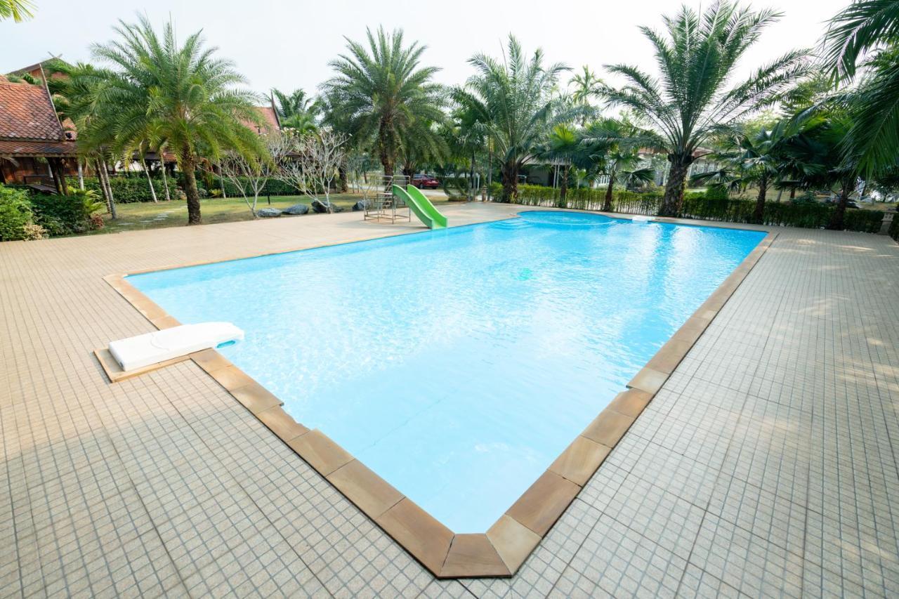 Lamphurai Riverside Resort And Spa Trat Exterior photo