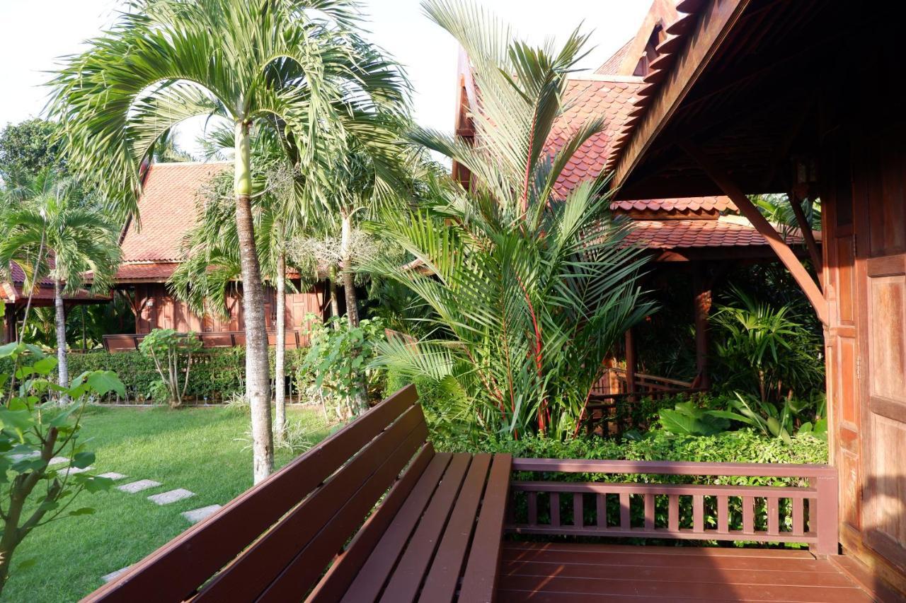 Lamphurai Riverside Resort And Spa Trat Exterior photo